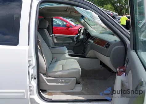 2013 GMC Yukon Xl K2500 Slt из США, поврежденный, VIN 1GKW2REG5DR200411